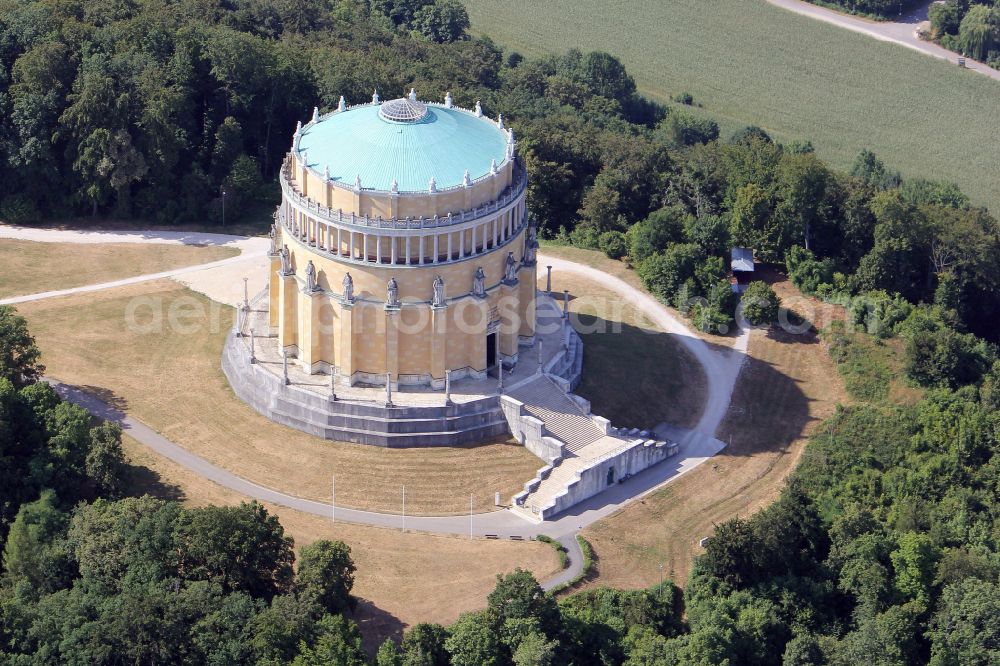 Kelheim from above - Tourist attraction of the historic monument Befreiungshalle Kelheim on street Befreiungshallestrasse in the district Hohenpfahl in Kelheim in the state Bavaria, Germany