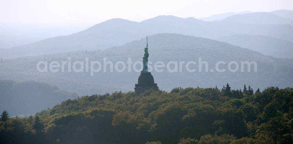 Aerial image Detmold - Tourist attraction of the historic monument Hermannsdenkmal on forest Teuteburger Wald in Detmold in the state North Rhine-Westphalia