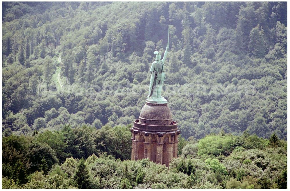 Aerial photograph Detmold - Tourist attraction of the historic monument Hermannsdenkmal on forest Teuteburger Wald in Detmold in the state North Rhine-Westphalia