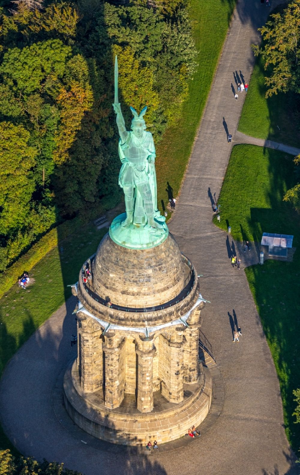 Detmold from above - Tourist attraction of the historic monument Hermannsdenkmal on forest Teuteburger Wald in Detmold in the state North Rhine-Westphalia