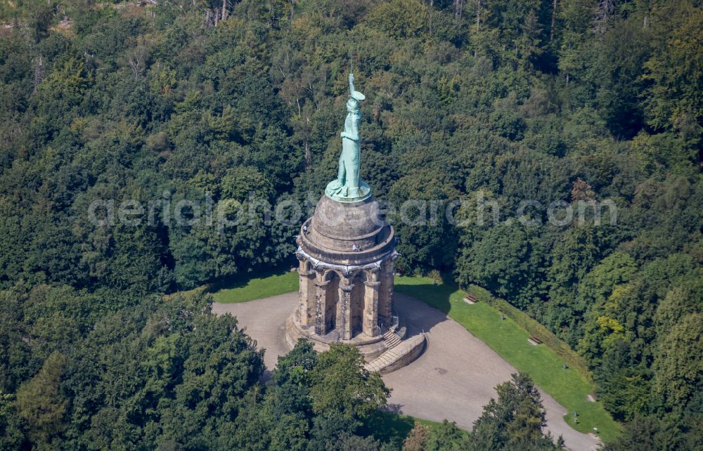 Aerial photograph Detmold - Tourist attraction of the historic monument Hermannsdenkmal on forest Teutoburger Wald in Detmold in the state North Rhine-Westphalia