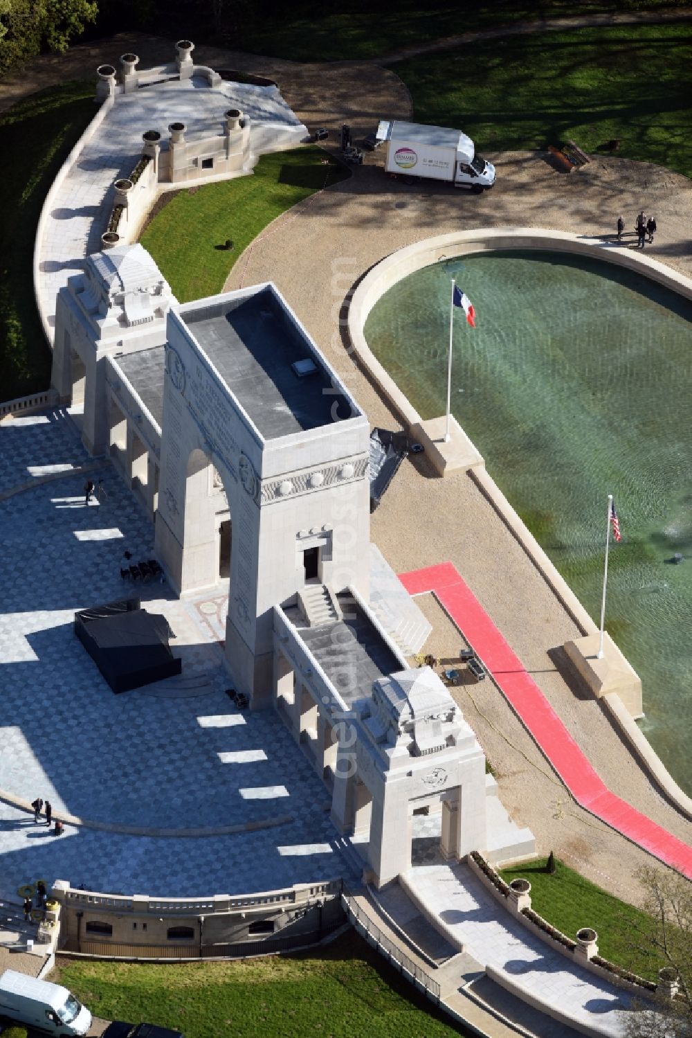 Paris Marnes-la-Coquette from the bird's eye view: Tourist attraction of the historic monument Memorial de l'Escadrille la Fayette in Paris Marnes-la-Coquette in Ile-de-France, France