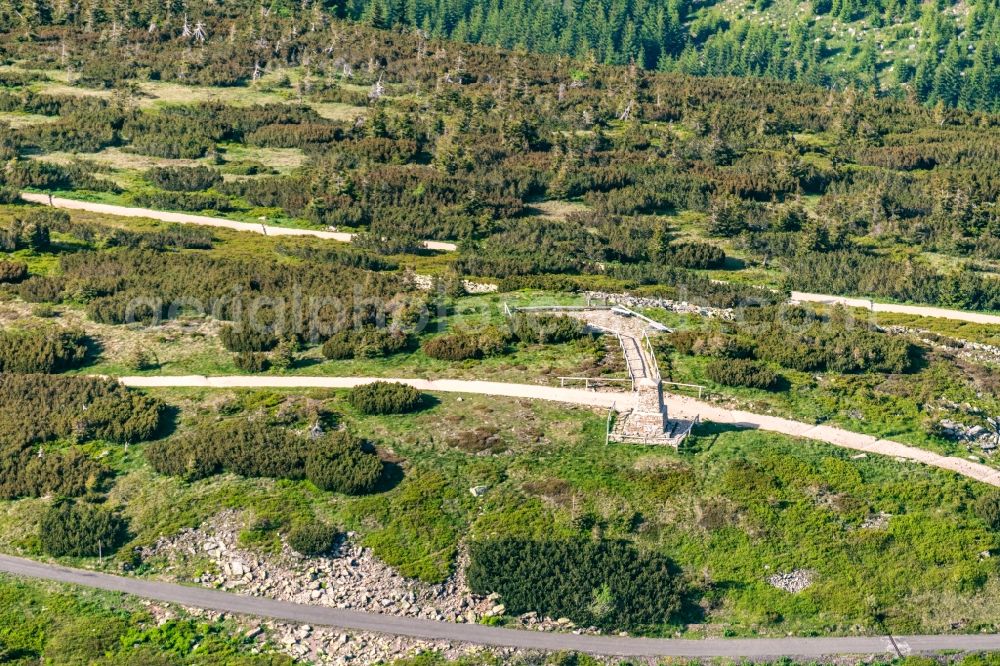 Aerial photograph Vitkovice - Historical monument Mohyla Mistra HanAe?e a Vrbaty in Vitkovice in the Giant Mountains in Kralovehradecky kraj, Czech Republic