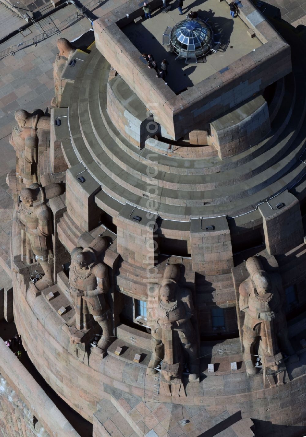 Aerial photograph Leipzig - Tourist attraction of the historic monument Voelkerschlachtdenkmal on Strasse of 18. Oktober in the district Probstheida in Leipzig in the state Saxony