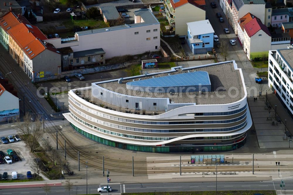 Aerial photograph Brandenburg an der Havel - Health and medical center Gesundheitszentrum RECURA GmbH MVZ An Der Havel on Johonn-Carl-Sybel-Strasse in Brandenburg an der Havel in the state Brandenburg, Germany