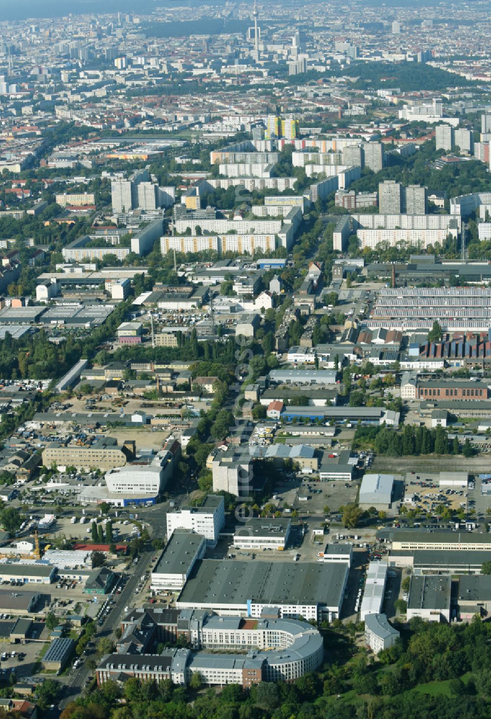 Aerial image Berlin - Health and medical center on Herzbergstrasse in Berlin Lichtenberg in the state Berlin, Germany