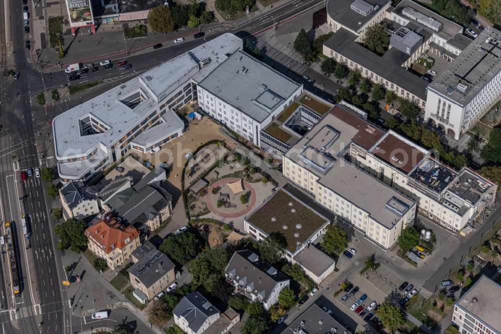 Aerial image Leipzig - Health and medical center Poliklinik fuer Kieferorthopaedie and the Universitaetsklinikum Leipzig on Liebigstrasse in Leipzig in the state Saxony, Germany