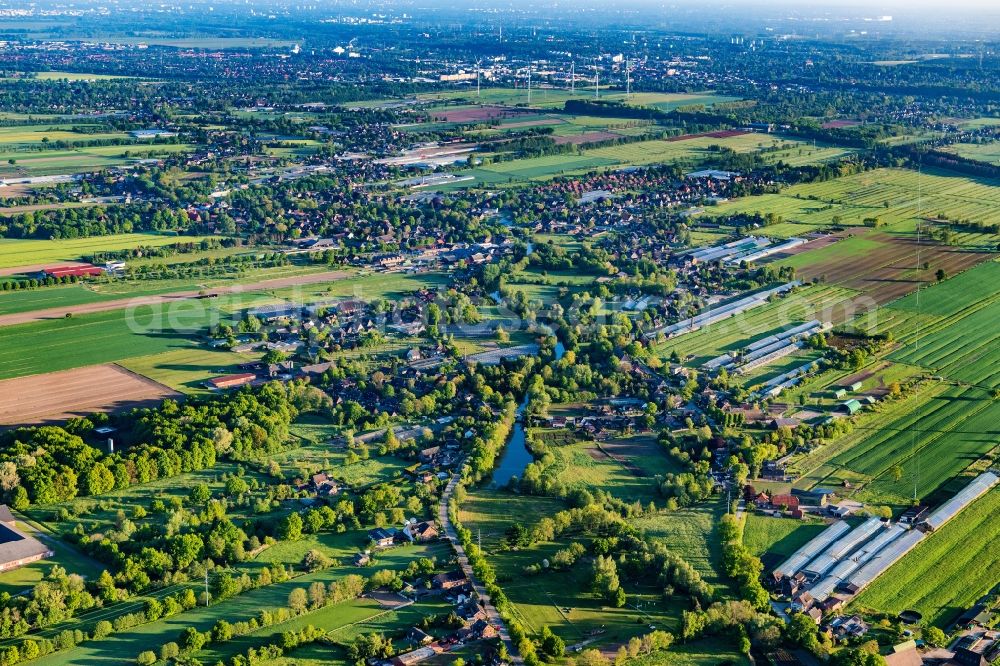 Hamburg from above - Rows of greenhouses for growing plants along the river course of the Dove-Elbe in the district Neuengamme in Hamburg, Germany