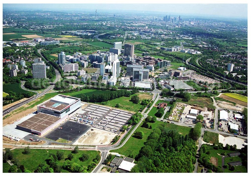 Aerial image Eschborn - Gewerbe und Entwicklungsgebiet Sossenheim der HVB-Projekt am Gewerbegebiet Eschenborn- Süd bei Frankfurt am Main (Hessen)