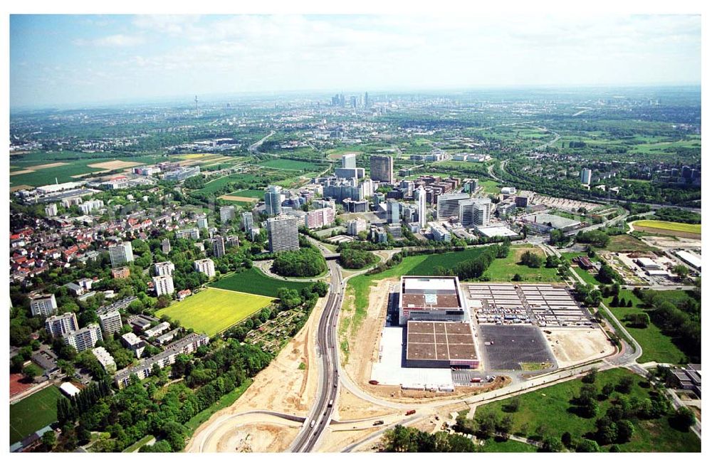 Aerial image Eschborn - Gewerbe und Entwicklungsgebiet Sossenheim der HVB-Projekt am Gewerbegebiet Eschenborn- Süd bei Frankfurt am Main (Hessen)