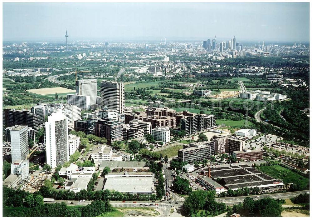 Frankfurt am Main from above - Gewerbe- und Entwicklungsgebiet der HVB-Projekt am Gewerbegebiet Eschenborn - Süd in Frankfurt Sossenheim (Hessen). 16.Mai 2002