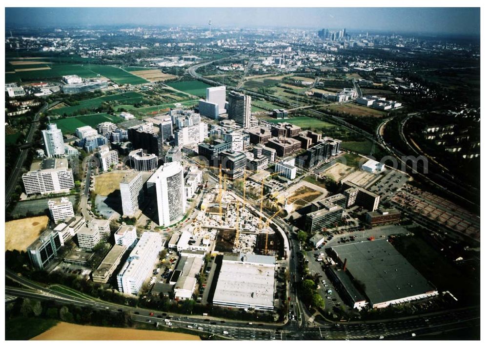 Aerial image FRANKFURT AM MAIN - Gewerbe- und Entwicklungsgebiet Sossenheim der HVB-Projekt am Gewerbegebiet Eschenborn-Süd in Frankfurt/Main (Hessen).