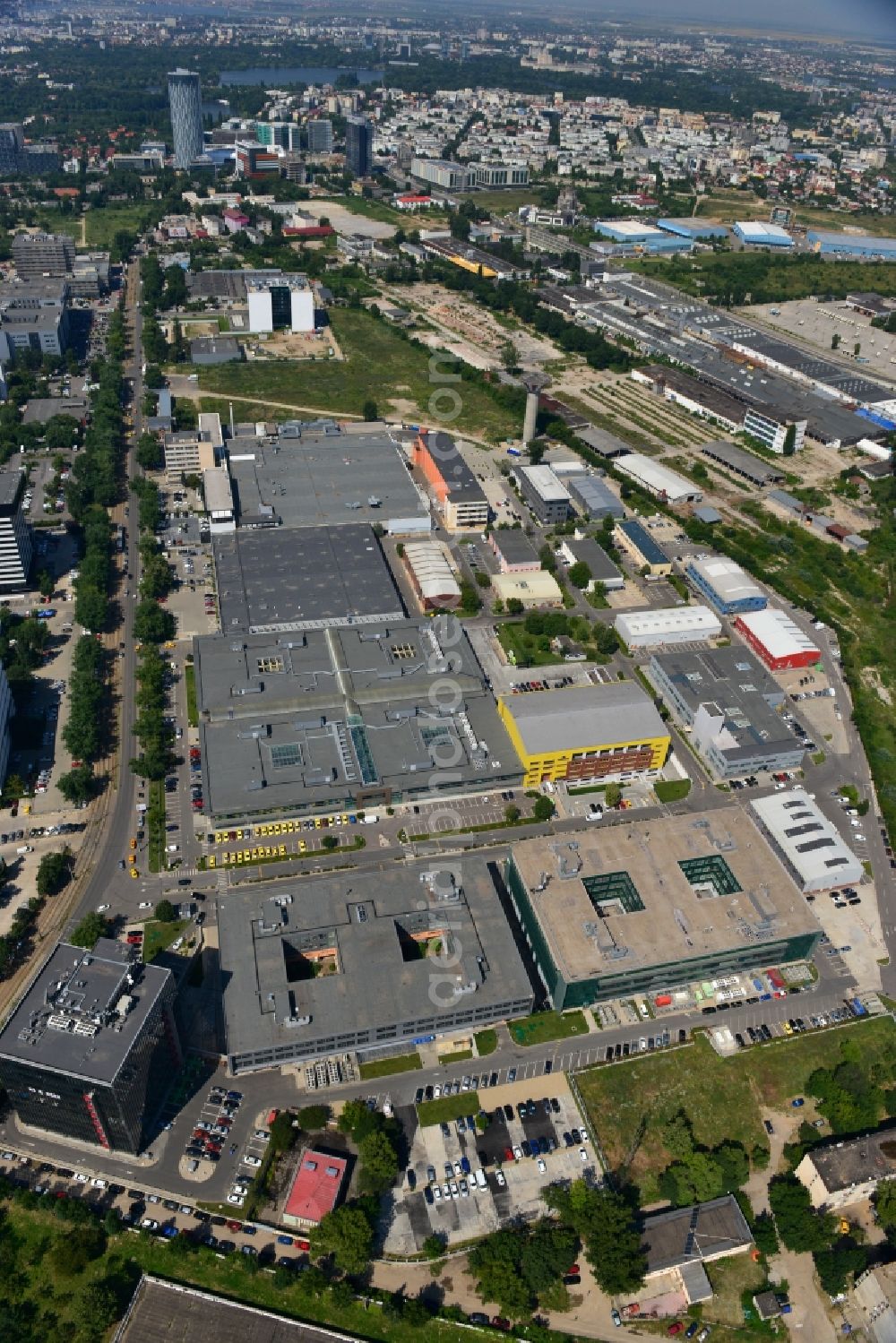 Aerial photograph Bukarest - Commercial and industrial area Iride Business Park in Bucharest, Romania. The property on the street Dimitrie Pompei Blvd. is a project of IMMOFINANZ AG