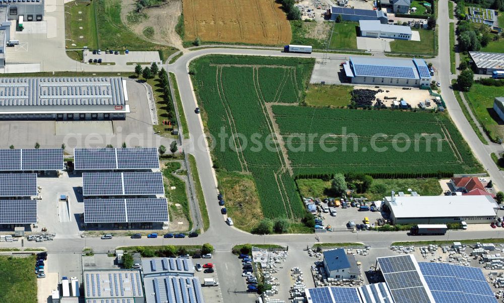 Leipheim from the bird's eye view: Gewerbeimmobilie an der Max-Eyth-Straße im Gewerbe- und Industriegebiet Spinnmähder in Leipheim / Bayern. Ein Projekt der Unternehmensgruppe Markus Gerold. Commercial property at the street Max-Eyth-Strasse in the business park / industrial estate Spinnmaehder in Leipheim / Bavaria.