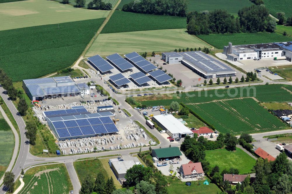 Leipheim from above - Gewerbeimmobilien im Gewerbe- und Industriegebiet Spinnmähder in Leipheim / Bayern. Commercial propertys in the business park / industrial estate Spinnmaehder in Leipheim / Bavaria.