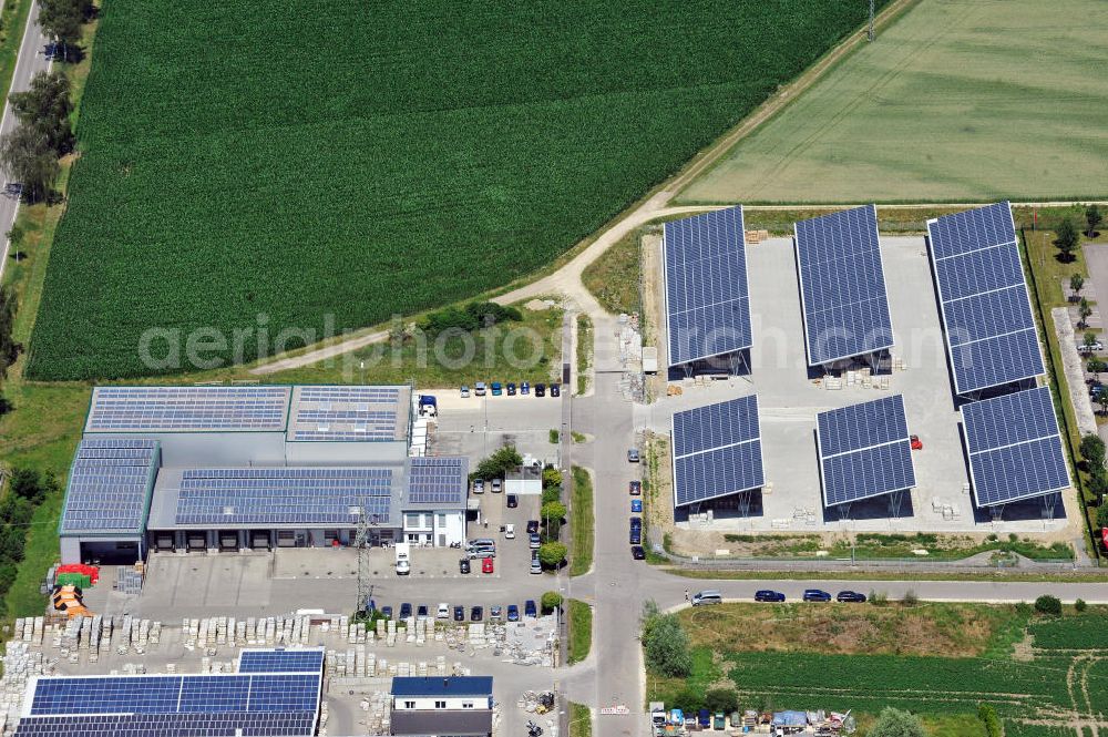 Leipheim from above - Gewerbeimmobilien im Gewerbe- und Industriegebiet Spinnmähder in Leipheim / Bayern. Commercial propertys in the business park / industrial estate Spinnmaehder in Leipheim / Bavaria.