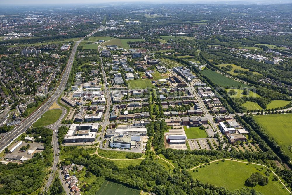 Dortmund from above - Commercial settlement on the grounds of the technology park on campus Dortmund in North Rhine-Westphalia