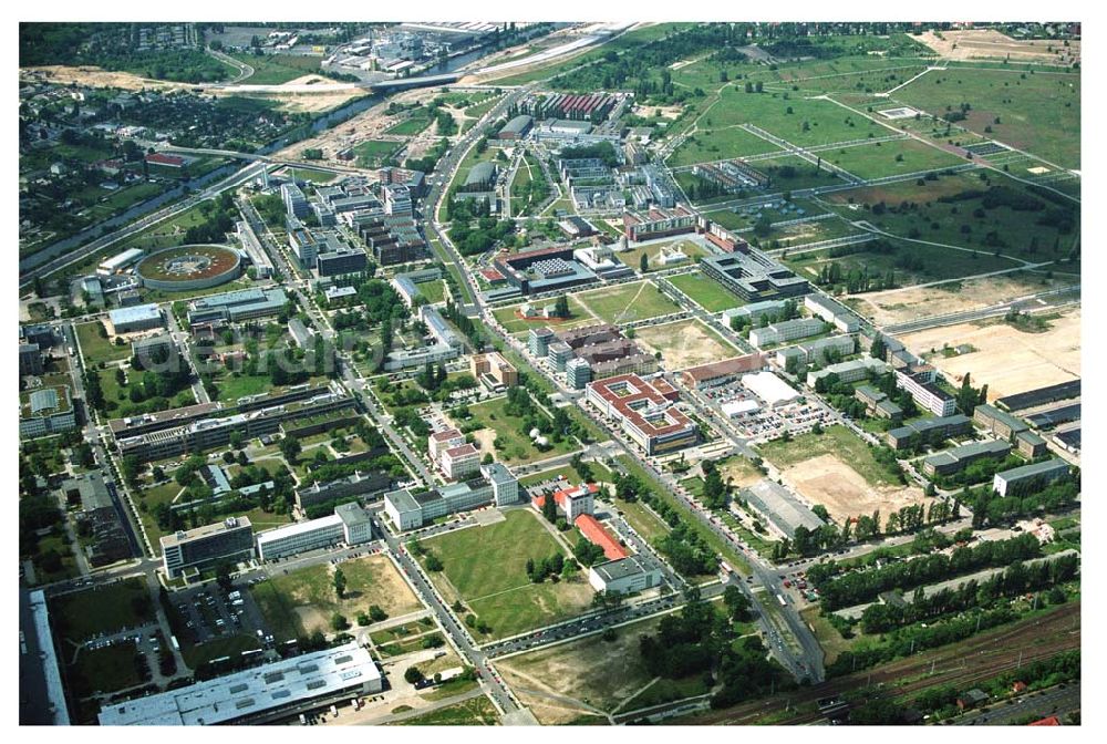 Aerial image Berlin-Adlershof - Blick auf das Gewerbegebiet Adlershof in Berlin-Adlershof zwischen Ernst-Ruska-Ufer / Teltokanal und Adlergestell. Gelände der Studio Berlin GmbH (Tochtergesellschaft der Studio Hamburg)