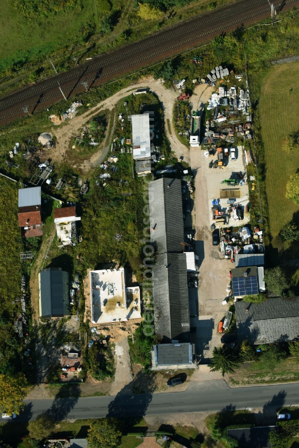 Aerial photograph Bernau - Industrial estate and company settlement Albertshofer Chaussee in Bernau in the state Brandenburg, Germany