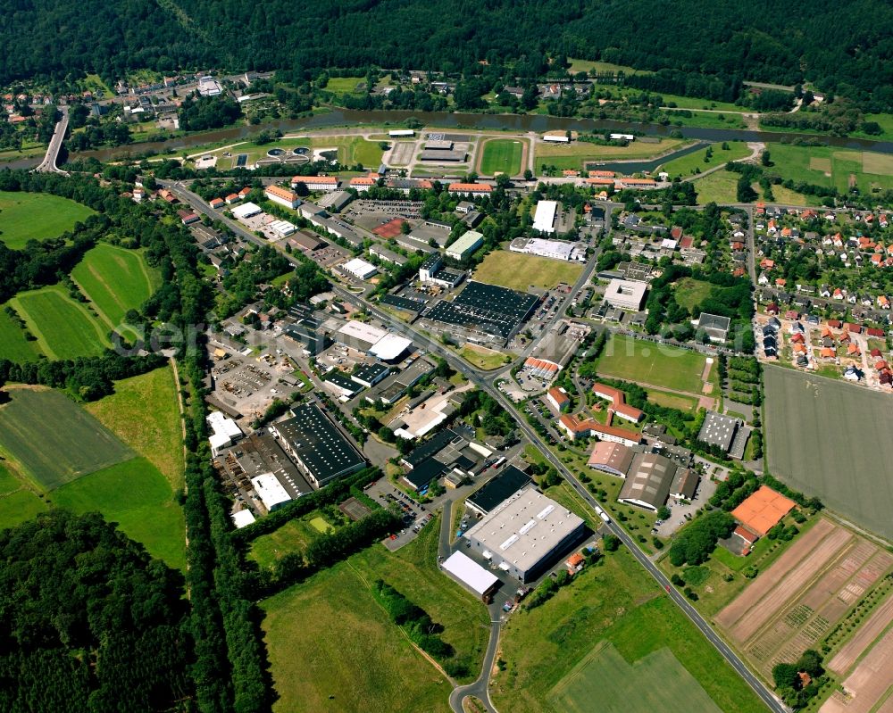 Aerial photograph Hann. Münden - Industrial estate and company settlement on Auefeld in Hann. Muenden in the state Lower Saxony, Germany