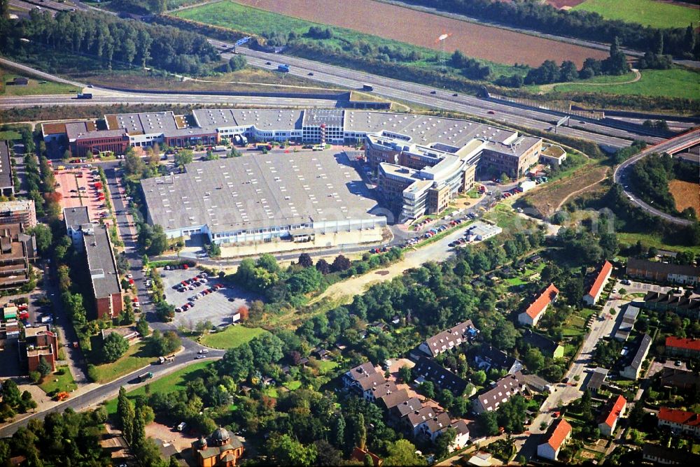 Aerial photograph Düsseldorf - Commercial area along the highway BAB A44 and A52 in Dusseldorf-Lichtenbroich in the state of North Rhine-Westphalia