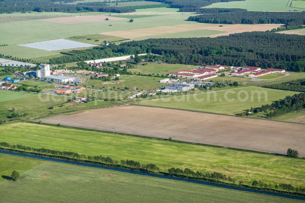 Beelitz from the bird's eye view: Industrial estate and company settlement Beelitz-Sued in Beelitz in the state Brandenburg