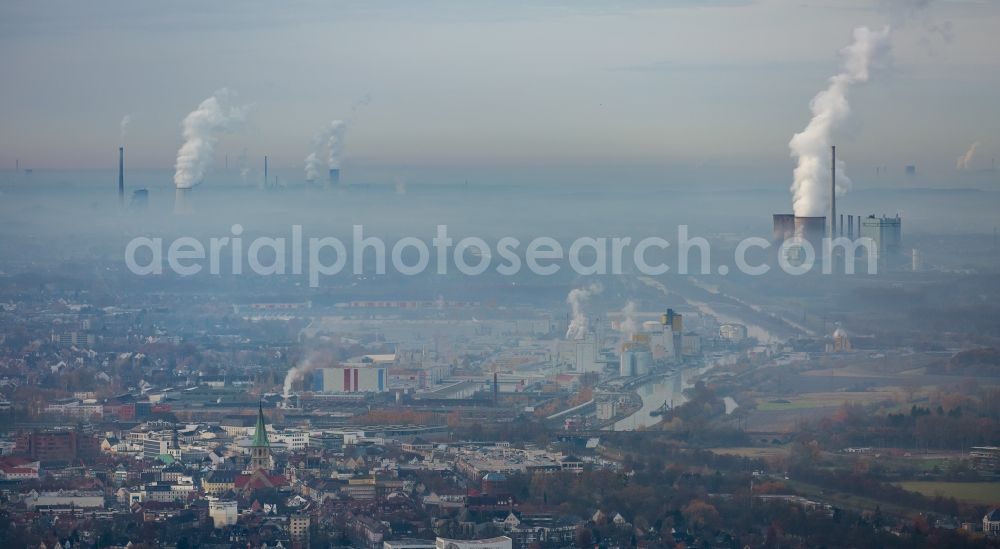 Hamm from above - Industrial estate and company settlement at the Hafenstrasse in Hamm in the state North Rhine-Westphalia. In the background the coal-fired power station in Werne