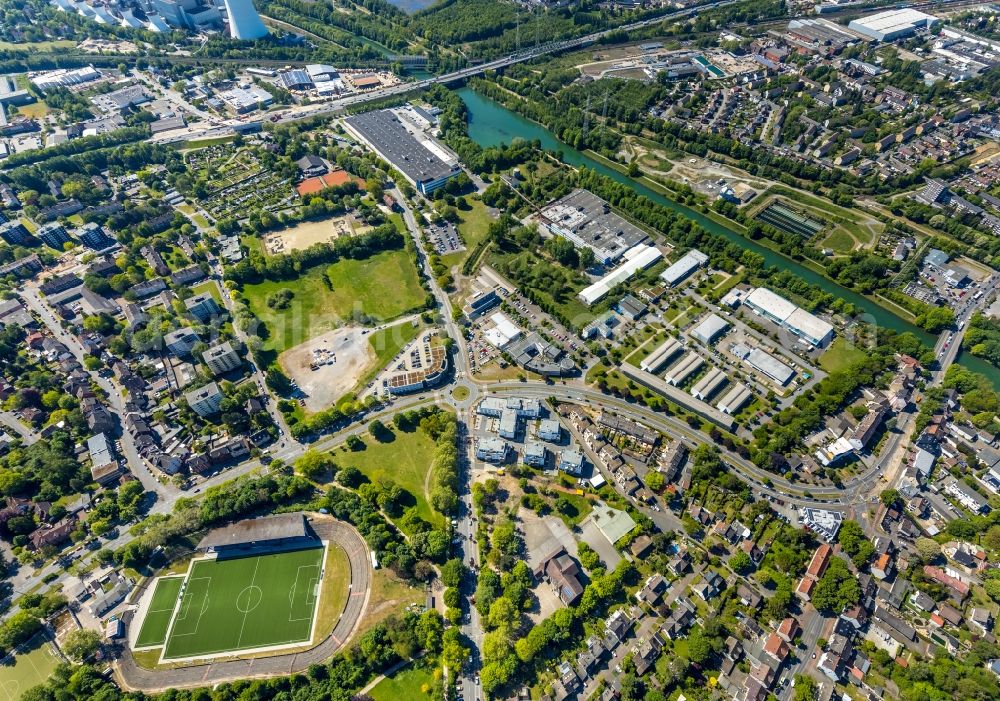 Aerial image Herne - Commercial area and company settlement in the area Forellstrasse - Westring - Rhine-Herne Canal in Herne in the state North Rhine-Westphalia, Germany