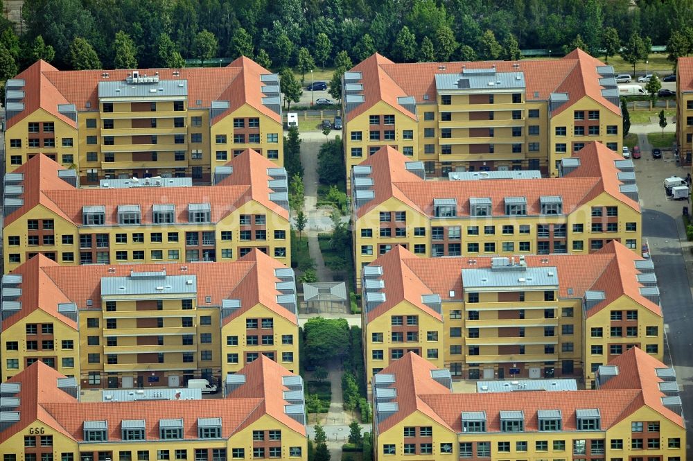 Aerial photograph Berlin - Business park between Plauener St. and Marzahner St. in Berlin Lichtenberg 