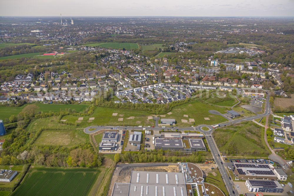 Bochum from above - Industrial estate and company settlement on street Dietrich-Benking-Strasse in the district Hiltrop in Bochum at Ruhrgebiet in the state North Rhine-Westphalia, Germany