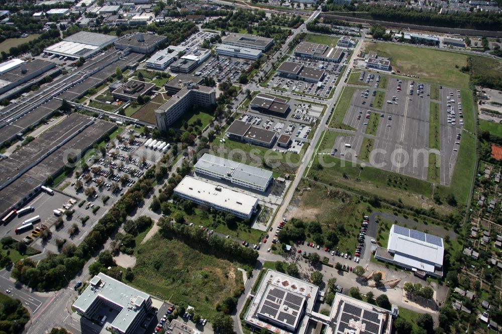 Aerial image Mainz - Commercial area and service center with the car mile in the Upper Town in Mainz in Rhineland-Palatinate