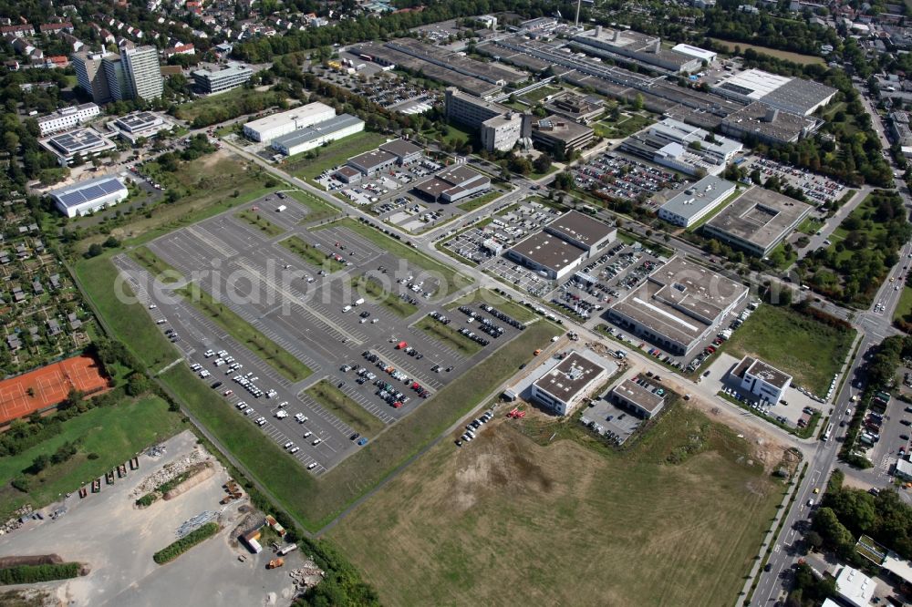 Mainz from above - Commercial area and service center with the car mile in the Upper Town in Mainz in Rhineland-Palatinate