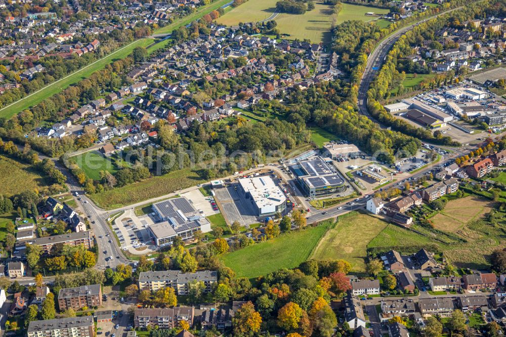 Aerial photograph Dinslaken - Industrial estate and company settlement on street Baerenstrasse in Dinslaken at Ruhrgebiet in the state North Rhine-Westphalia, Germany