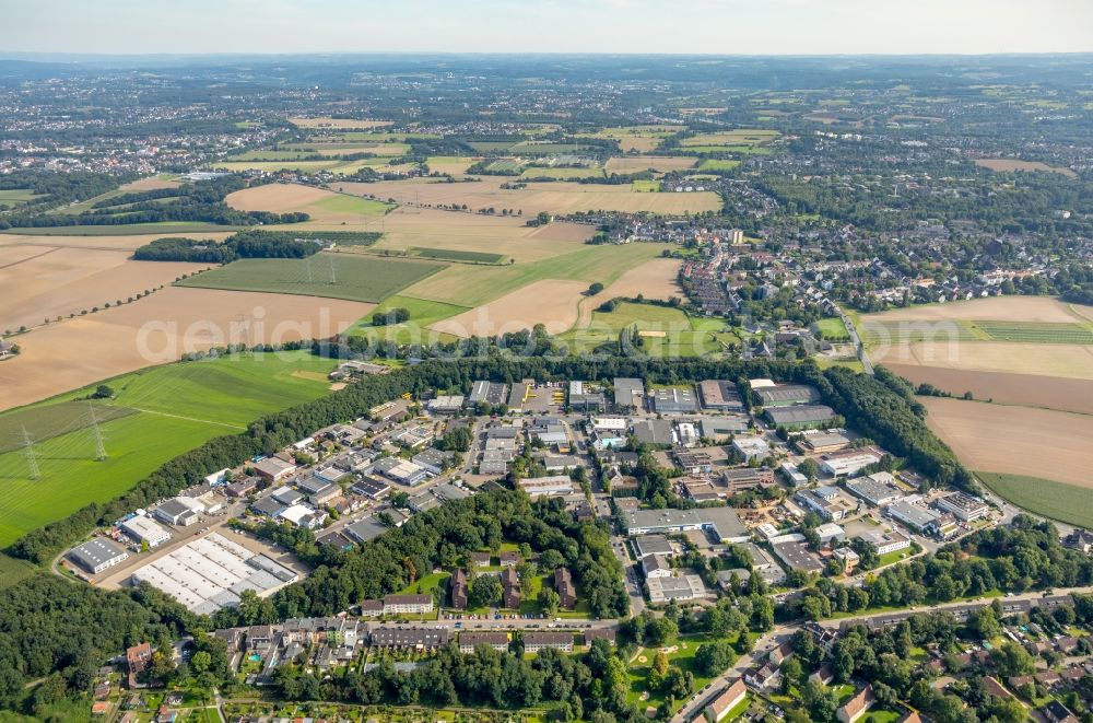 Essen from the bird's eye view: Industrial estate and company settlement along the Adlerstrasse in Essen in the state North Rhine-Westphalia, Germany