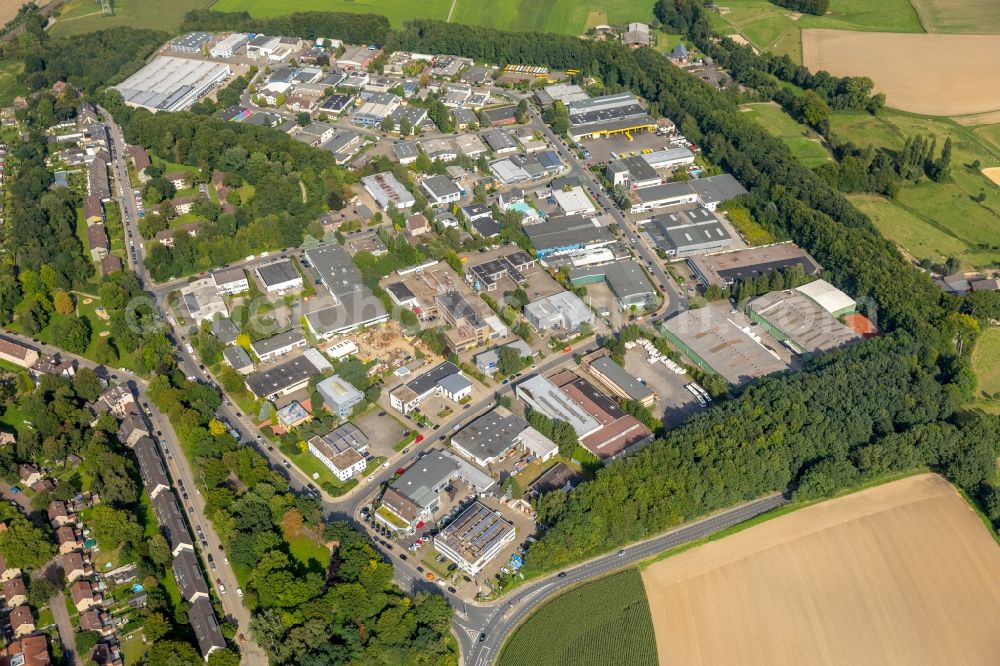 Aerial photograph Essen - Industrial estate and company settlement along the Adlerstrasse in Essen in the state North Rhine-Westphalia, Germany