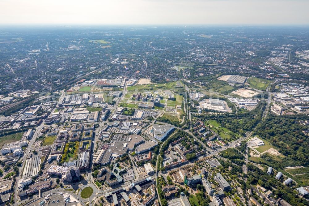 Essen from the bird's eye view: Industrial estate and company settlement along the Altendorfer Strasse in Essen in the state North Rhine-Westphalia, Germany