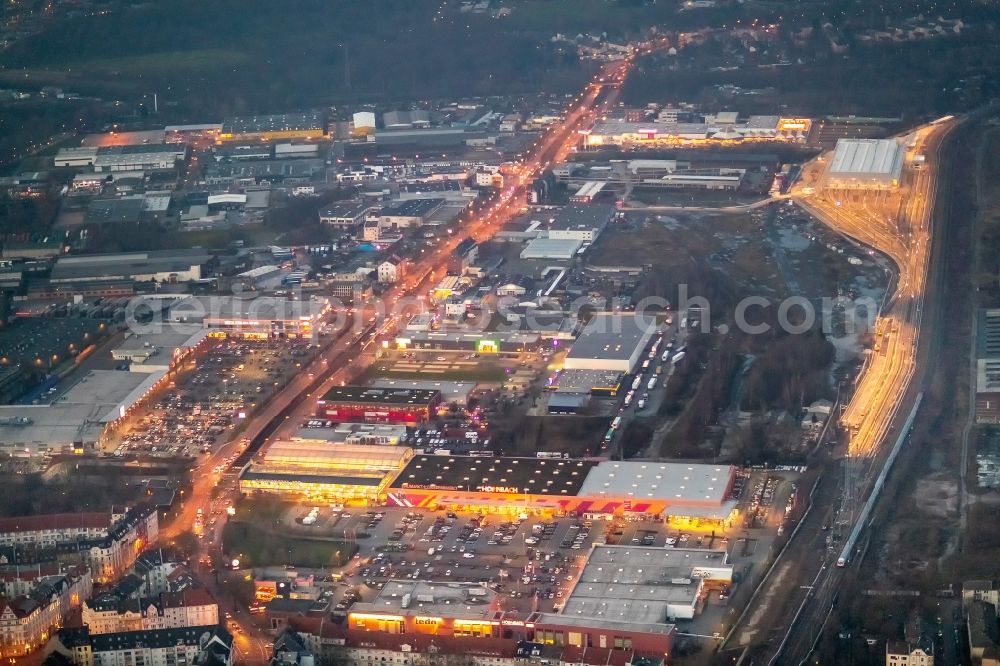 Aerial photograph Dortmund - Industrial estate and company settlement along the Bornstrasse in the district Nordmarkt-Ost in Dortmund in the state North Rhine-Westphalia, Germany