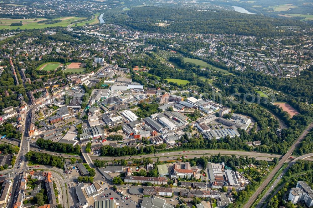 Aerial photograph Essen - Industrial estate and company settlement along the Bundesautobahn A52 - Schuermannstrasse in Essen in the state North Rhine-Westphalia, Germany