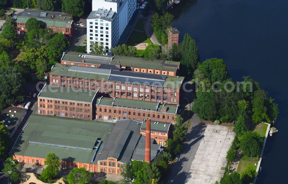 Aerial image Berlin - Industrial estate and company settlement along the Eiswerderstrasse in the district Hakenfelde in Berlin, Germany