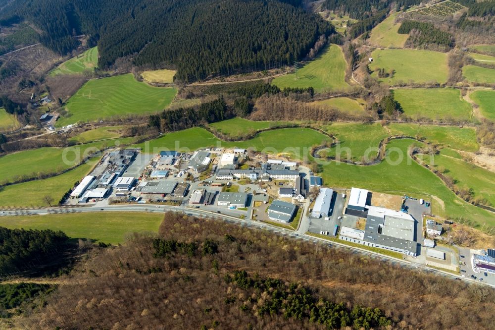 Aerial photograph Schmallenberg - Industrial estate and company settlement along the Fleckenberger Strasse in Schmallenberg in the state North Rhine-Westphalia, Germany