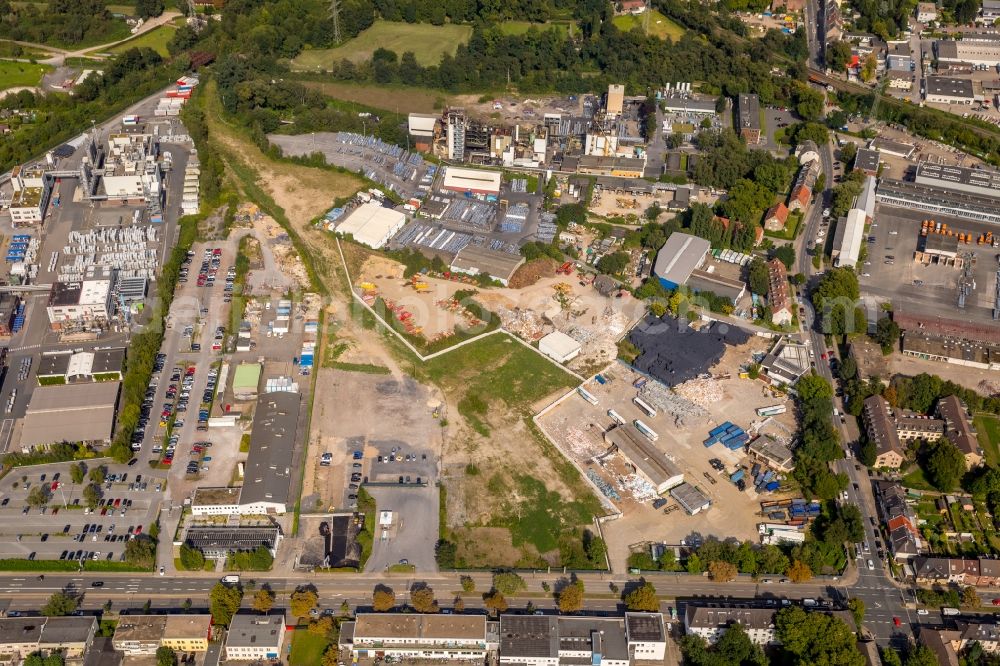 Essen from the bird's eye view: Industrial estate and company settlement along the Herzogstrasse - Burggrafenstrasse - Elisenstrasse in Essen in the state North Rhine-Westphalia, Germany