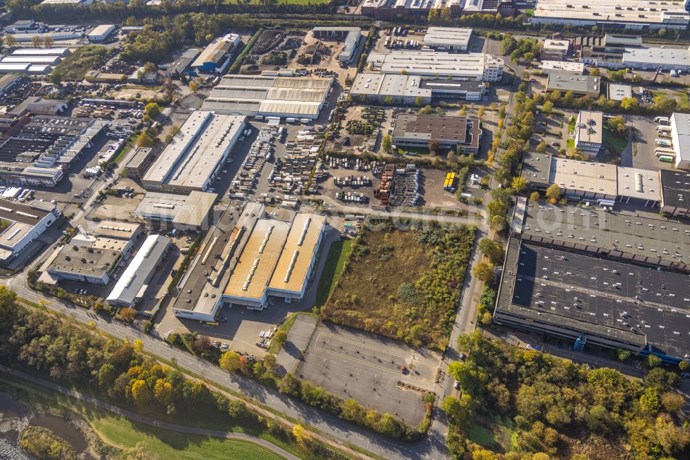 Hagen from the bird's eye view: Industrial estate and company settlement along the Industriestrasse in Hagen at Ruhrgebiet in the state North Rhine-Westphalia, Germany