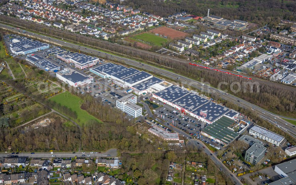 Aerial image Duisburg - Industrial estate and company settlement along the Keniastrasse in the district Grossenbaum in Duisburg in the state North Rhine-Westphalia, Germany