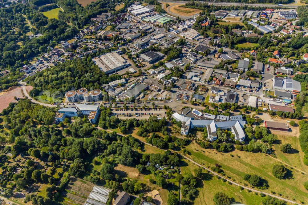 Wullen from the bird's eye view: Industrial estate and company settlement along the Pferdebachstrasse and Liegnitzer Strasse in Wullen at Ruhrgebiet in the state North Rhine-Westphalia, Germany