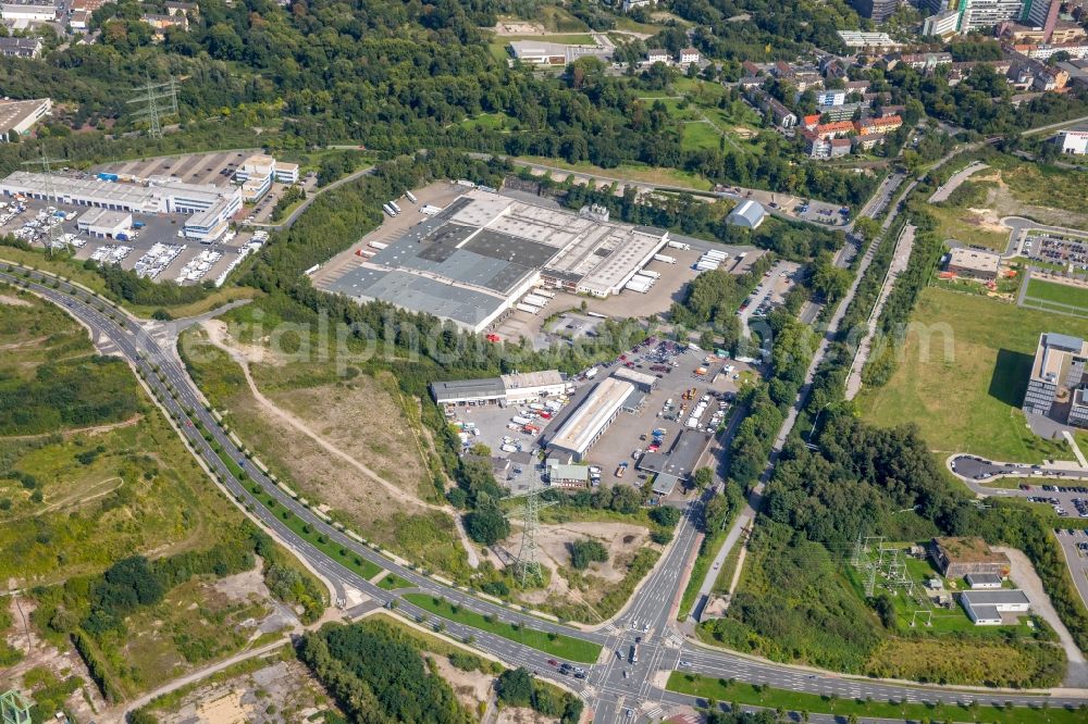 Essen from above - Industrial estate and company settlement along the Pferdebahnstrasse in Essen in the state North Rhine-Westphalia, Germany