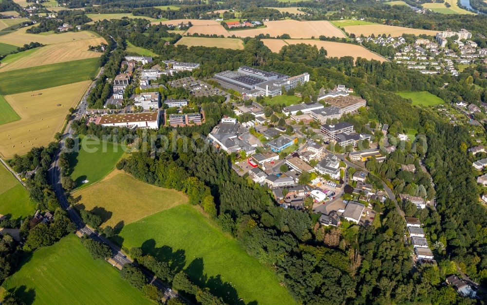 Aerial photograph Essen - Industrial estate and company settlement along the Strasse Im Teelbruch in Essen in the state North Rhine-Westphalia, Germany