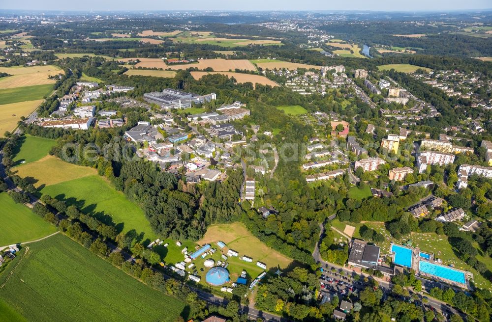 Essen from above - Industrial estate and company settlement along the Strasse Im Teelbruch in Essen in the state North Rhine-Westphalia, Germany