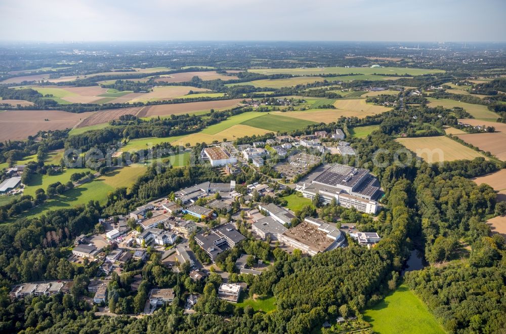 Aerial photograph Umstand - Industrial estate and company settlement along the Strasse Im Teelbruch in Essen in the state North Rhine-Westphalia, Germany