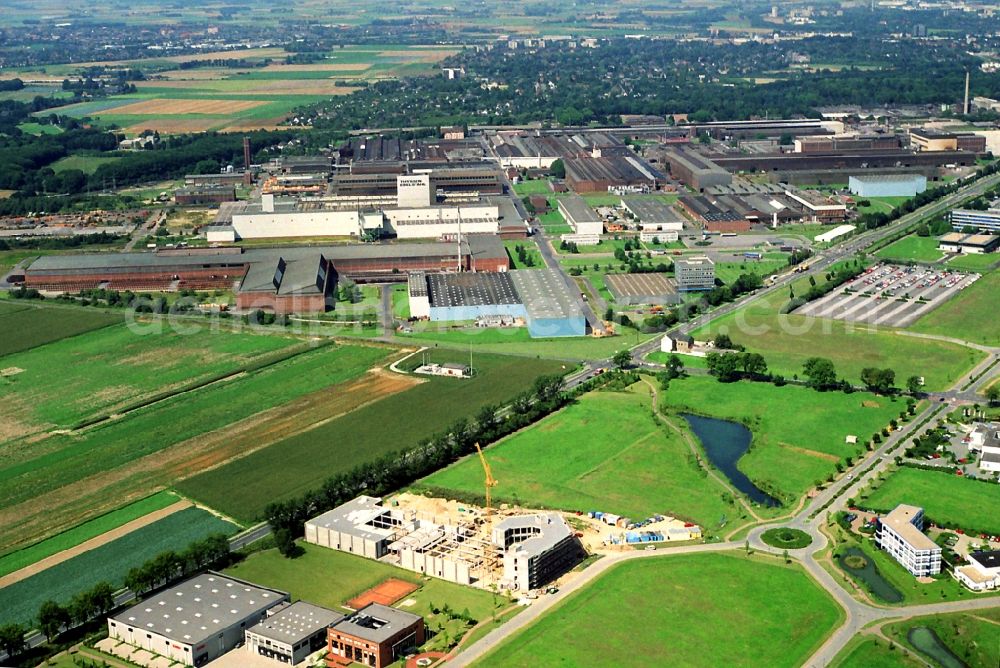 Krefeld from the bird's eye view: Industrial estate and company settlement Europark in Krefeld in the state North Rhine-Westphalia