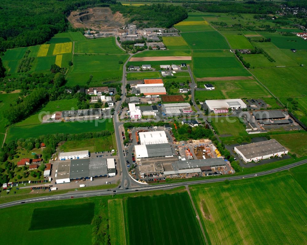 Aerial image Alten-Buseck - Industrial estate and company settlement on Floesserweg in Alten-Buseck in the state Hesse, Germany